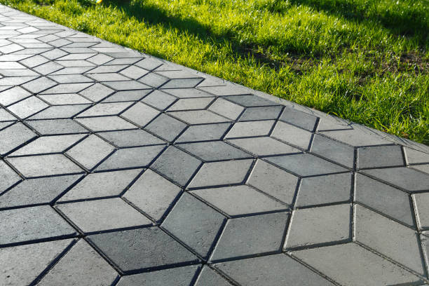 Best Interlocking Driveway Pavers  in Dousman, WI