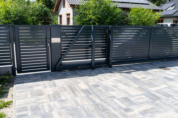 Best Professional Driveway Pavers  in Dousman, WI