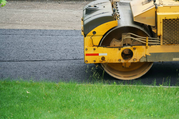 Best Driveway Paving Contractor  in Dousman, WI